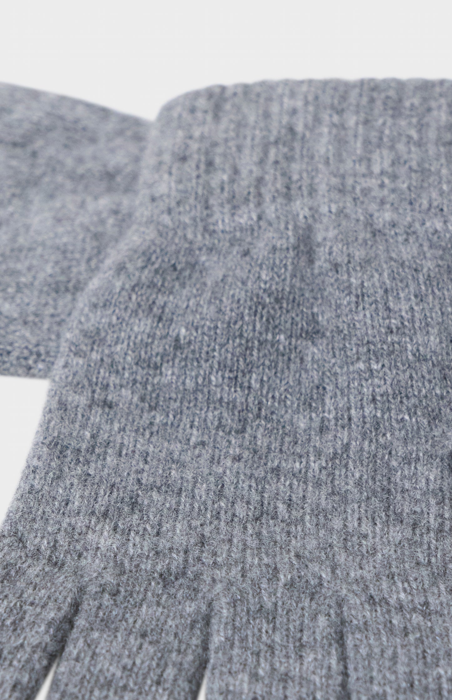 Classic Cashmere Gloves In Grey