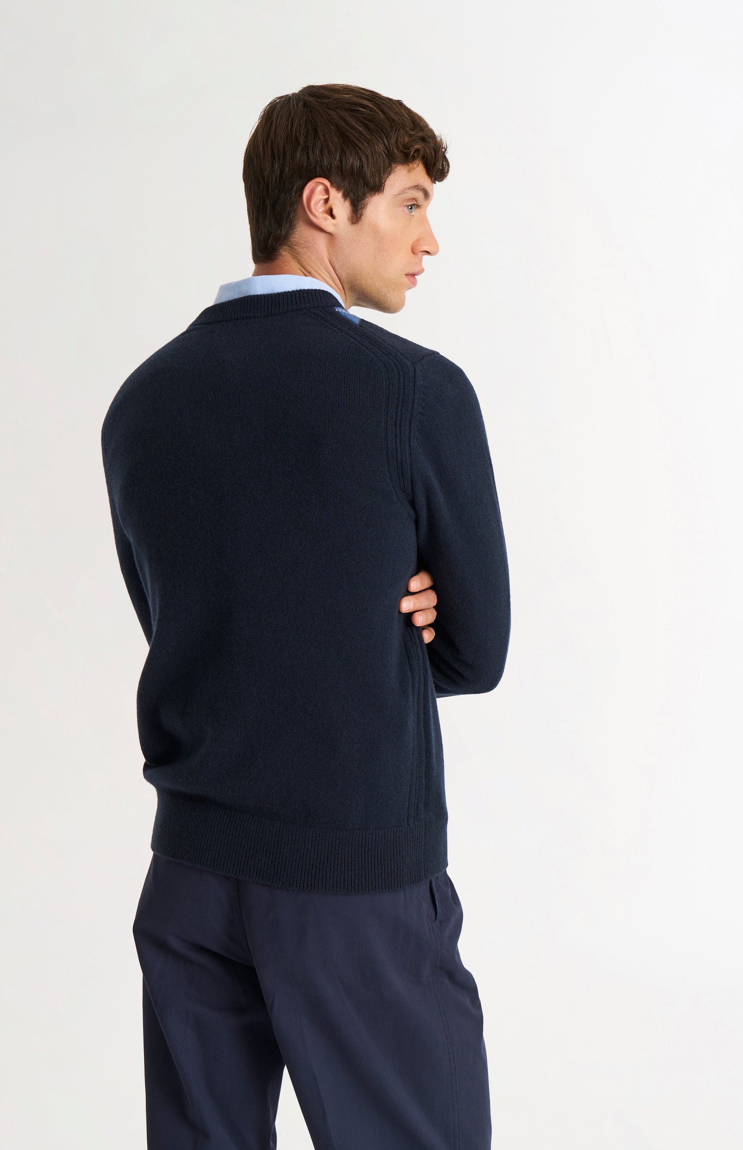 Men's Kessock V-neck Supersoft Lambswool Argyle Jumper In Navy / Sea Blue / Grey Melange