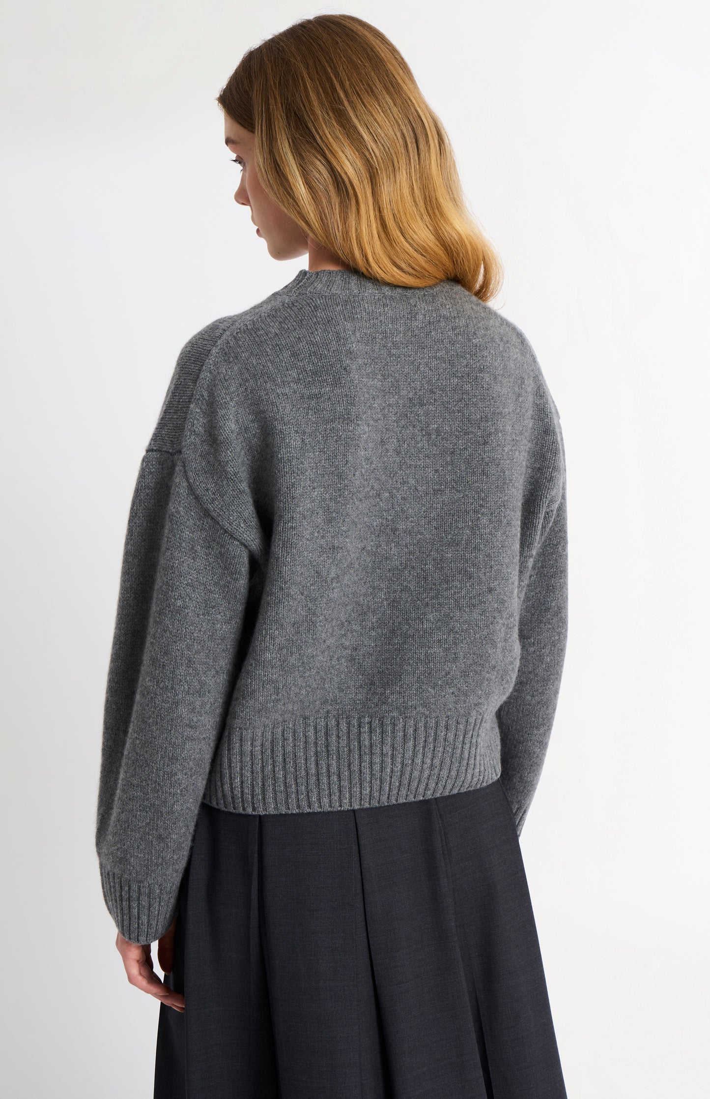Women's Crew Neck Chunky Cashmere Jumper In Grey Melange