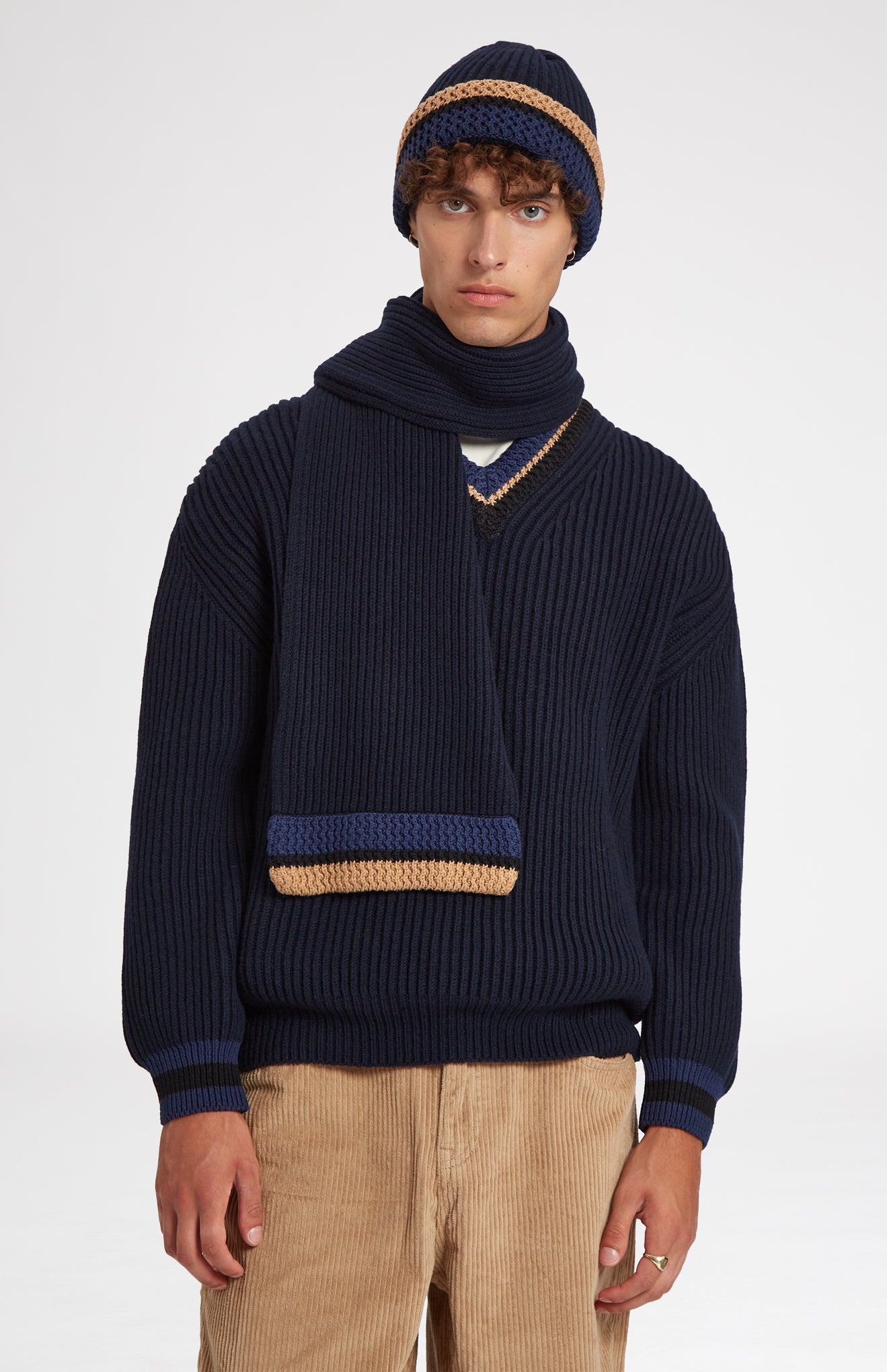 Wool Cashmere Blend Scarf with chunky rib in Navy with matching hat - Pringle of Scotland