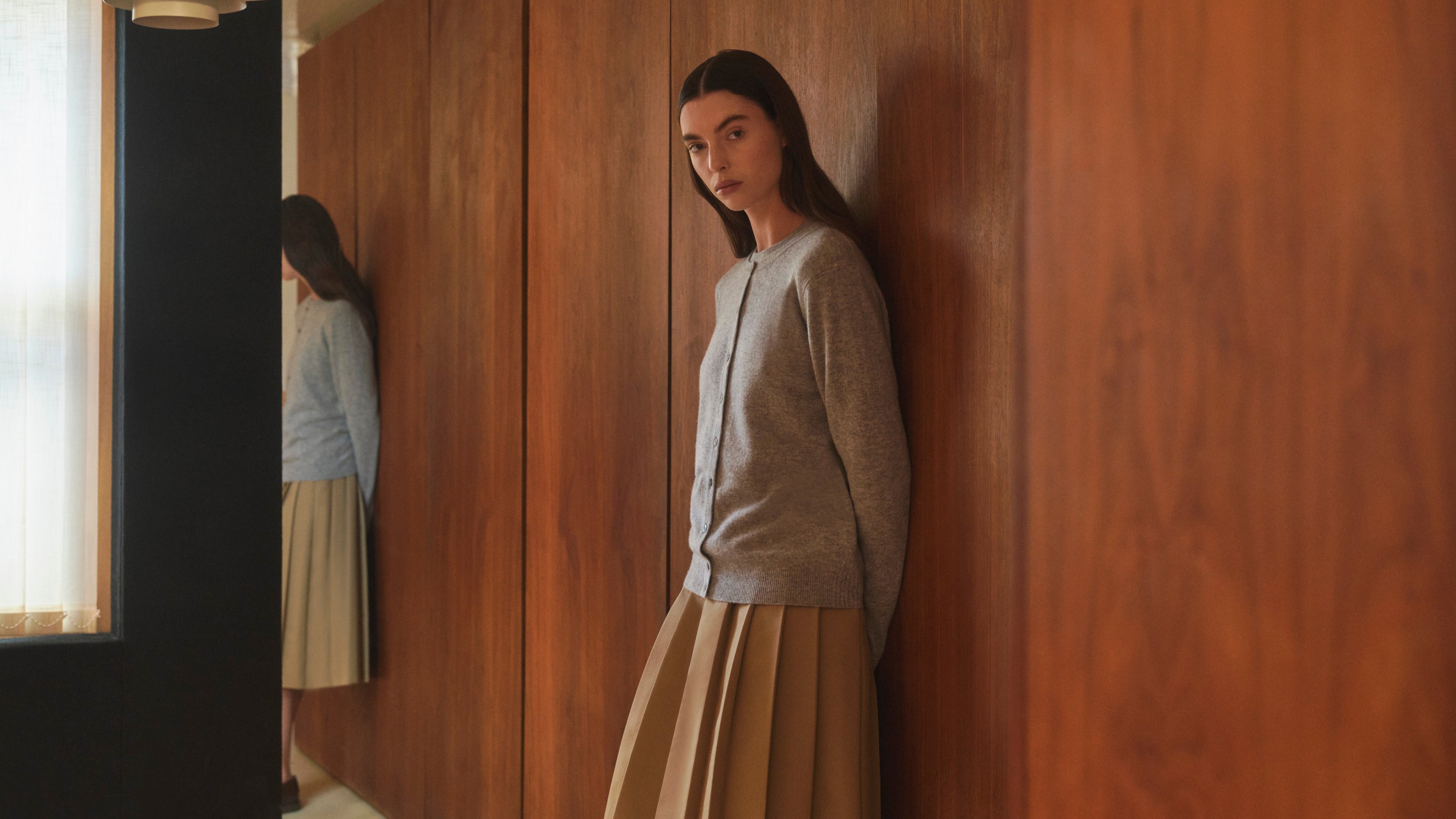 Female model is wearing Pringle of scotland Classic Cashmere Cardigan