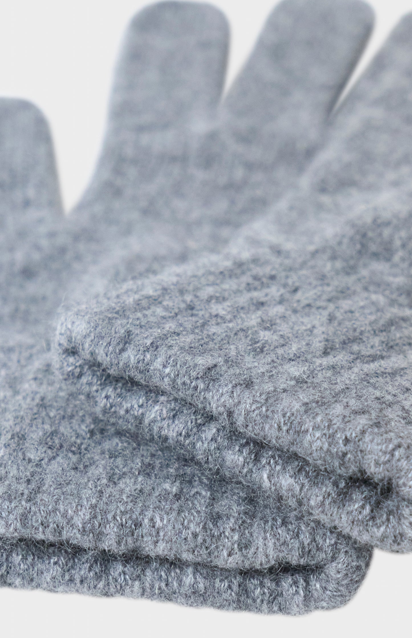 Classic Cashmere Gloves In Grey