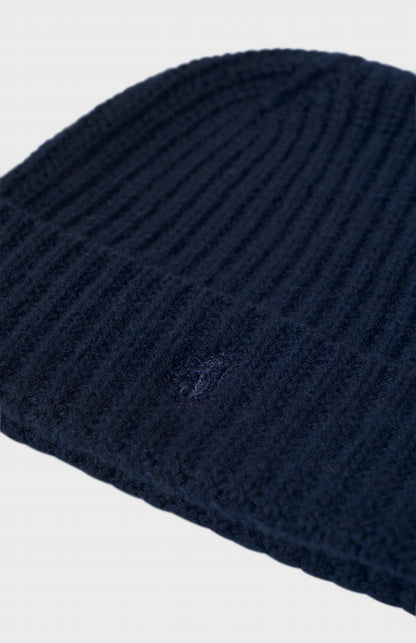 Ribbed Chunky Cashmere Beanie In Navy