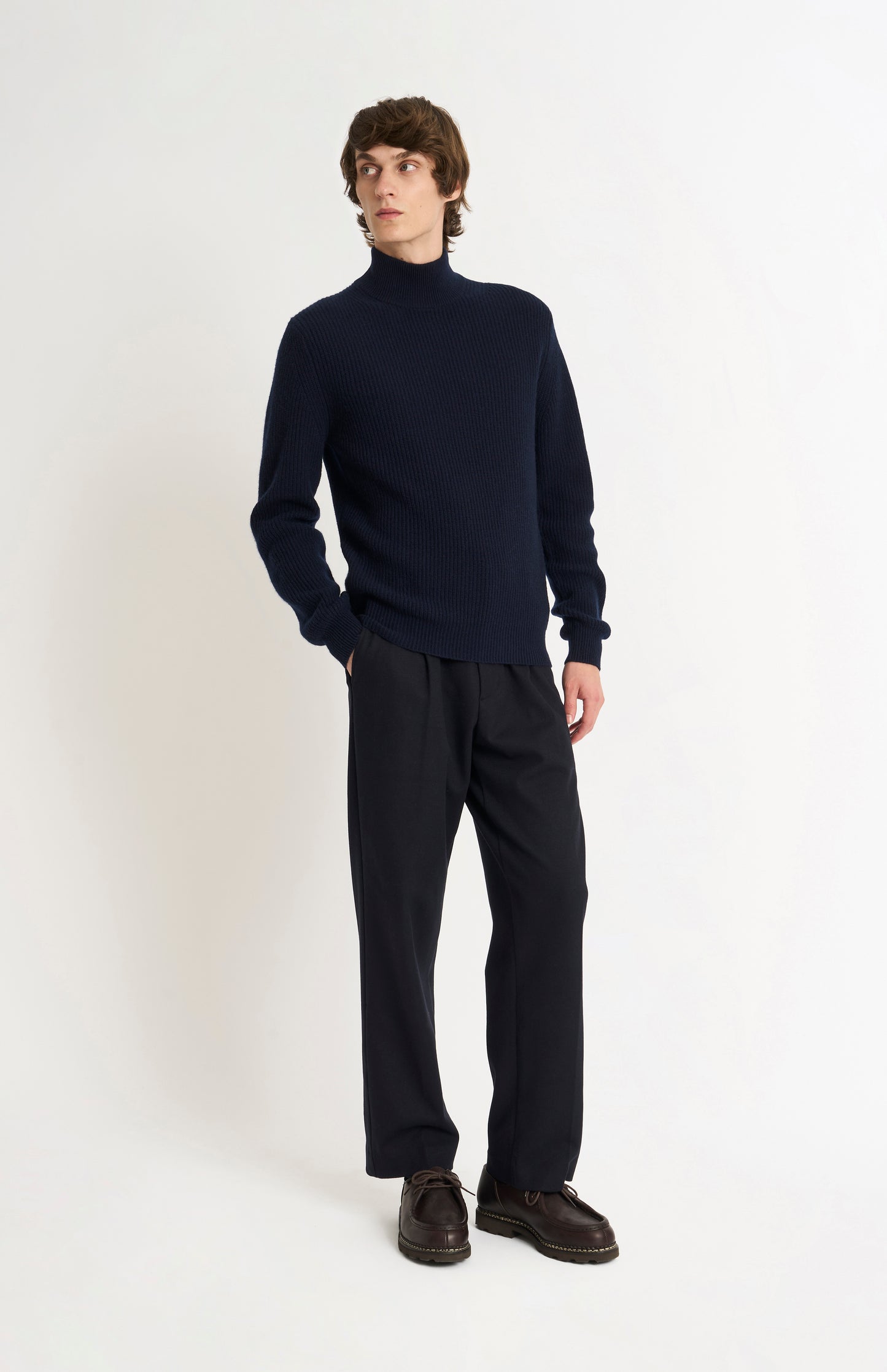 Men's Mock Neck Rib Cashmere Jumper In Navy Blue