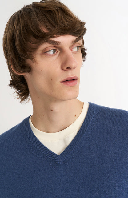 Men's Classic V-neck Cashmere Jumper In Bering Sea Blue