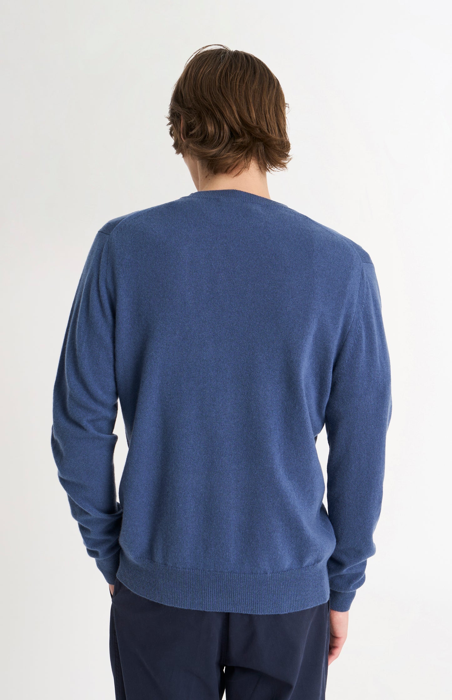Men's Classic Crew Neck Cashmere Jumper In Bering Sea Blue