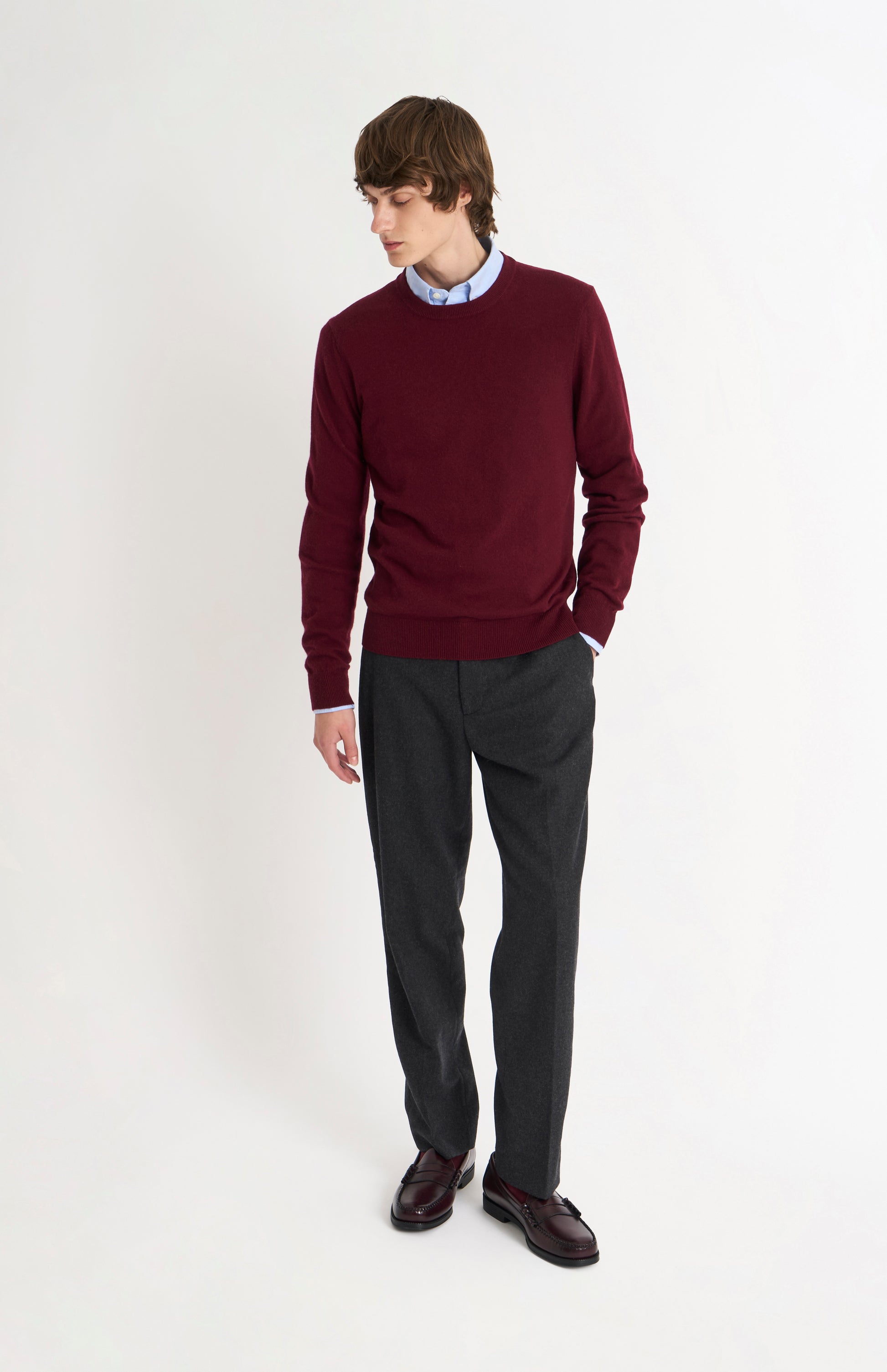 Pringle of Scotland Men’s Cashmere Crew Neck Jumper In Burgundy on model full length
