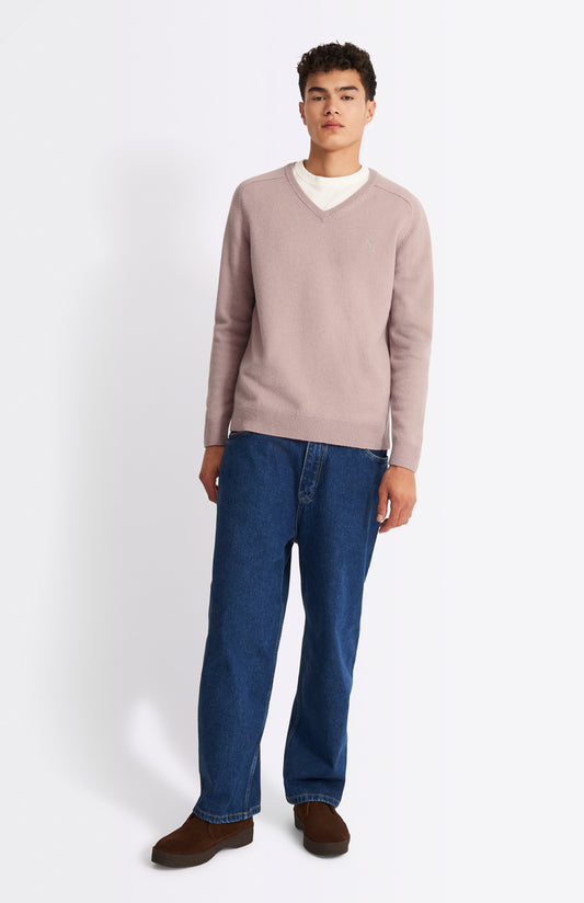 Pringle V Neck Lambswool Jumper in Dusty Pink with Contrast Tipping on model full length