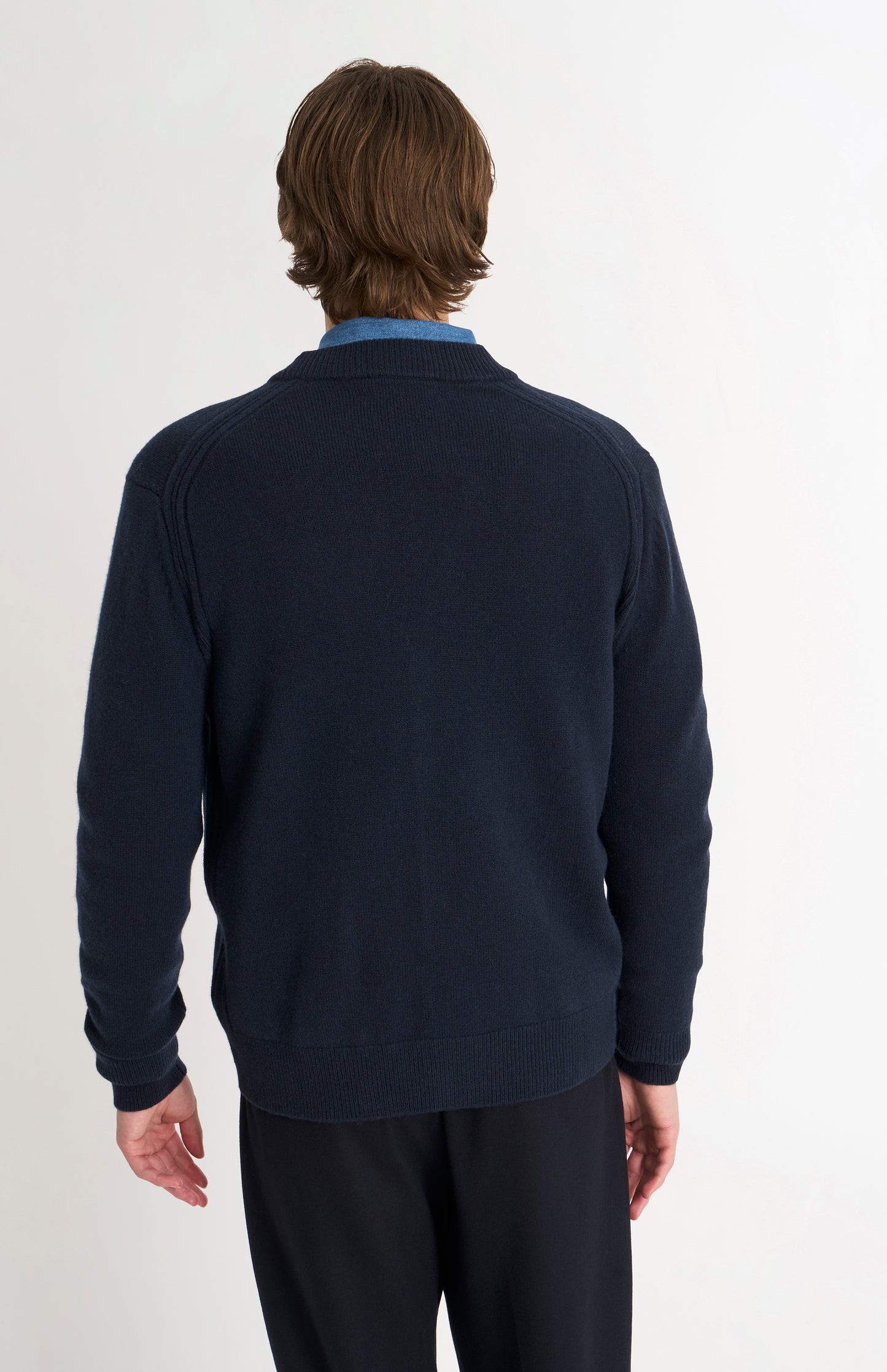 Men's Classic Supersoft Lambswool Cardigan In Navy Blue