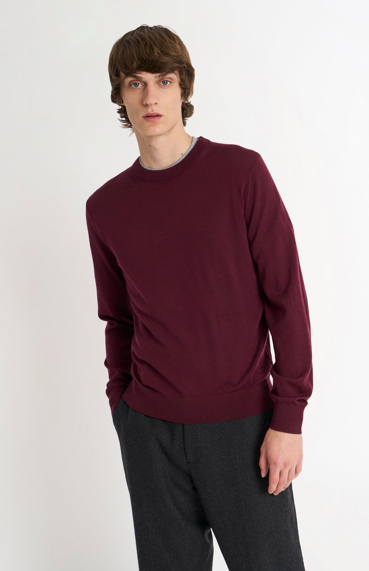 Men's Crew Neck Extra Fine Merino Wool Jumper In Burgundy