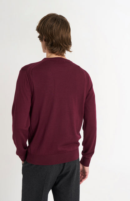 Men's Crew Neck Extra Fine Merino Wool Jumper In Burgundy