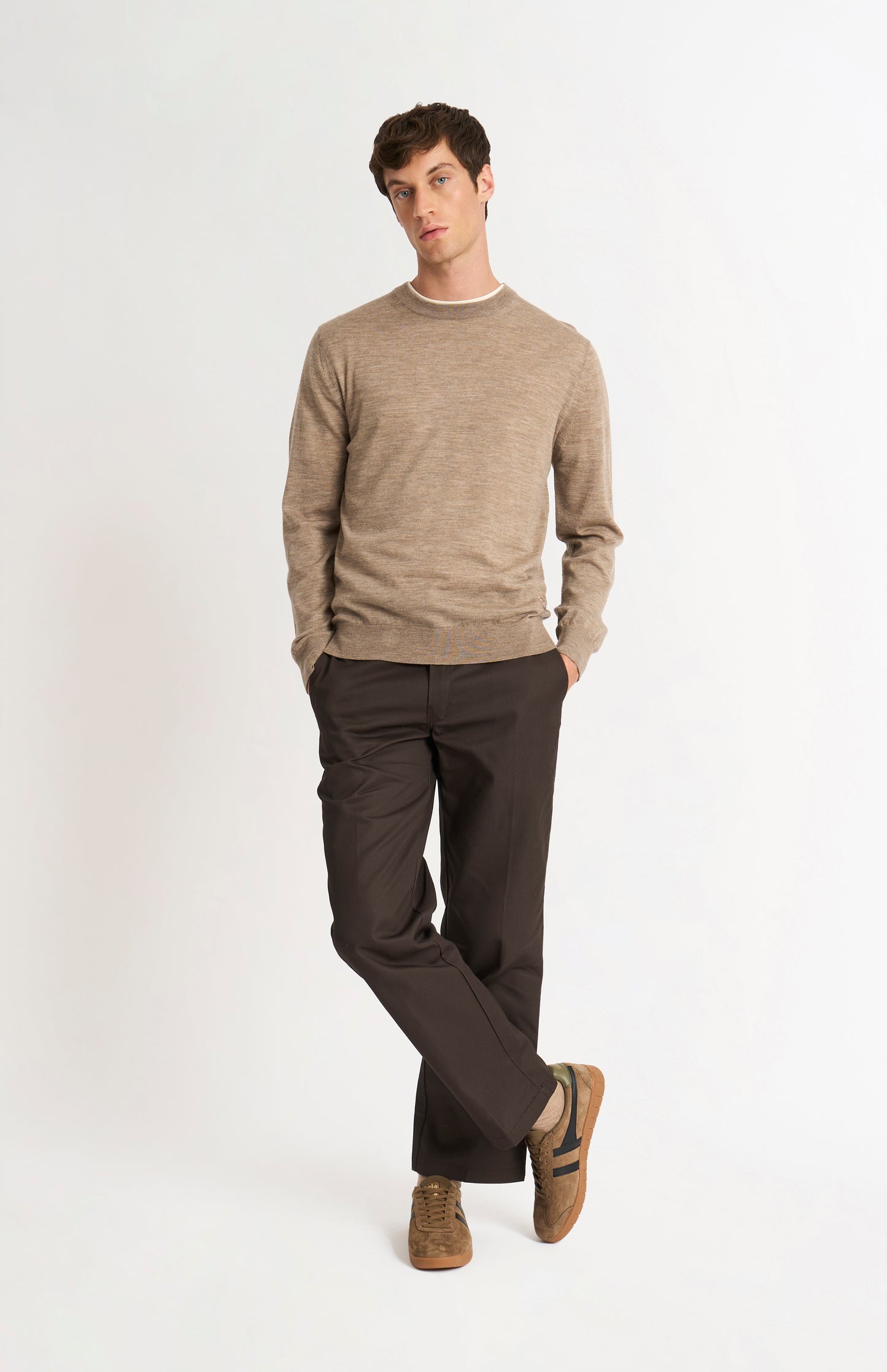 Men's Crew Neck Extra Fine Merino Wool Jumper In Mushroom