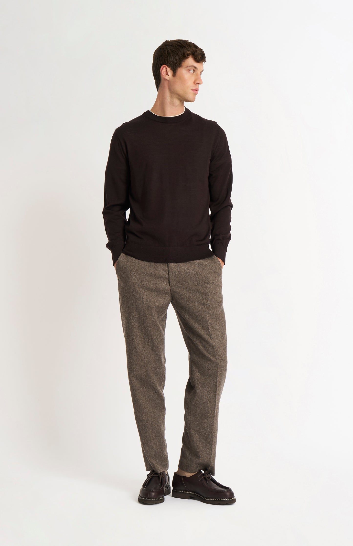 Men's Crew Neck Extra Fine Merino Wool Jumper In Dark Brown