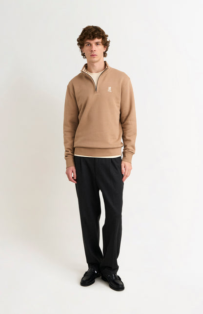 Men's Qtr Zip Track Jumper In Mushroom