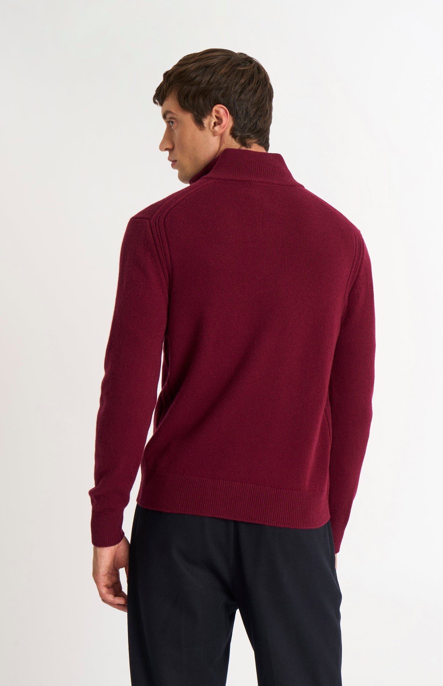 Men's Classic Qtr Zip Supersoft Lambswool Jumper In Burgundy