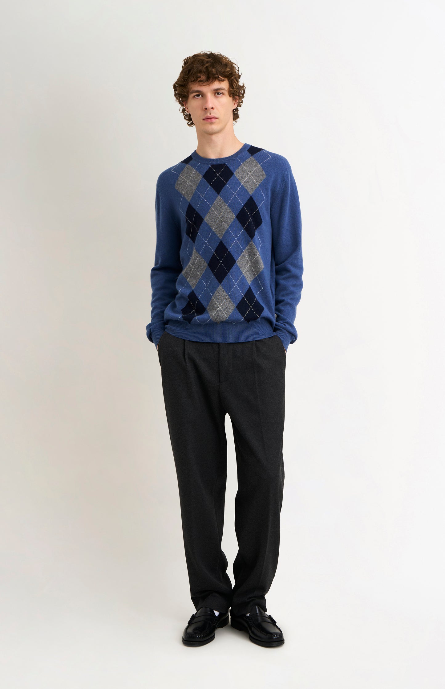 Men's Classic Crew Neck Cashmere Argyle Jumper In Blue / Navy / Grey