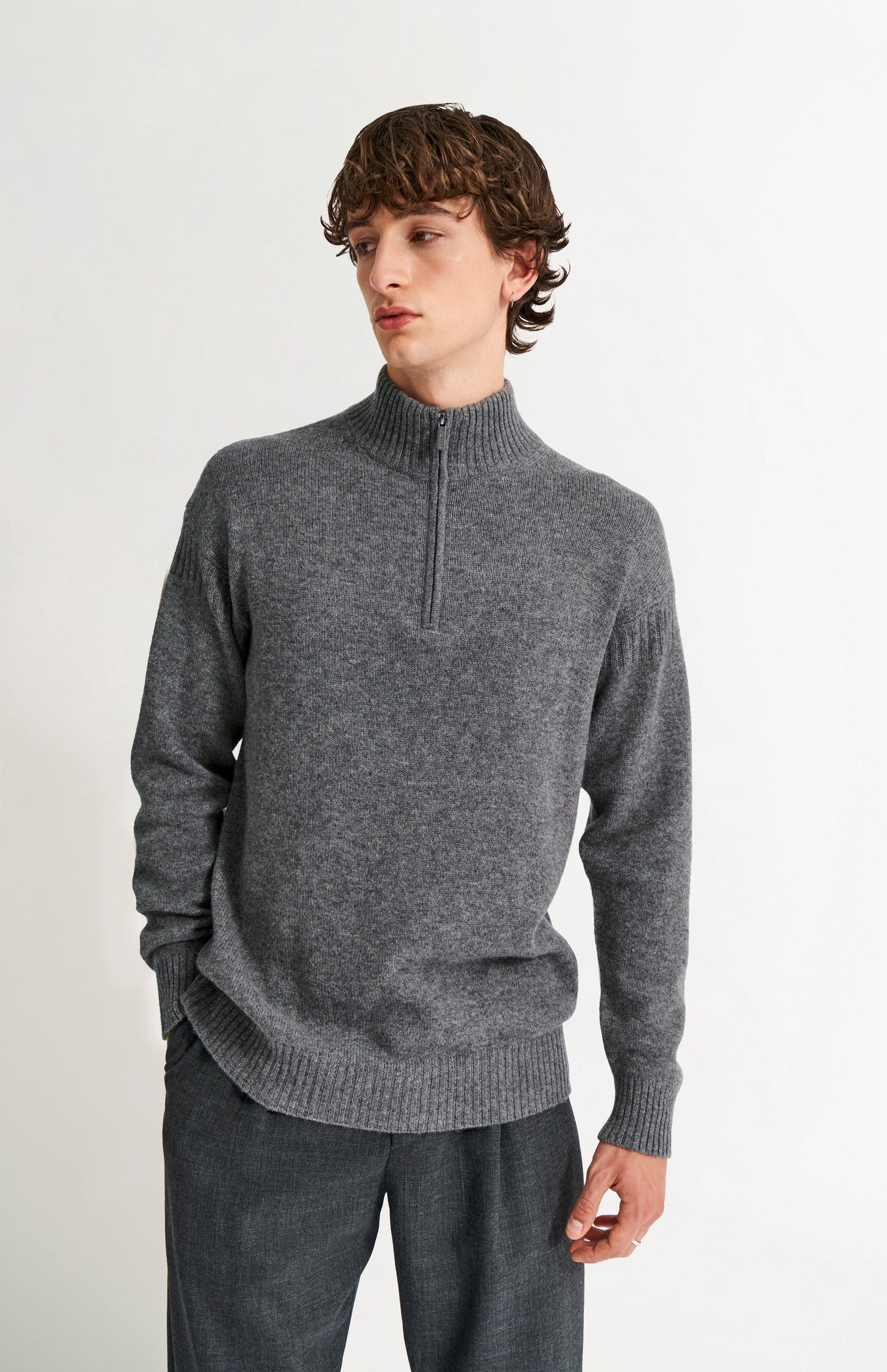 Pringle of Scotland Men's Zip Neck Cashmere Jumper In Grey Melange on model