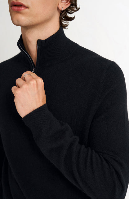 Pringle of Scotland Men's Quarter Zip Cashmere Jumper Classic In Black zip detail