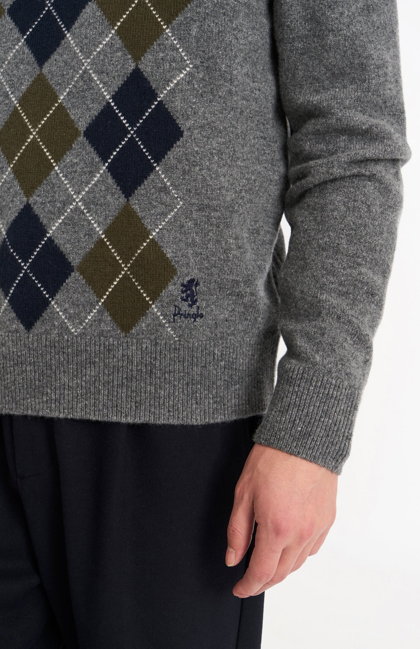 Men's Kessock  V-neck Supersoft Lambswool Argyle Jumper In Grey / Olive / Navy