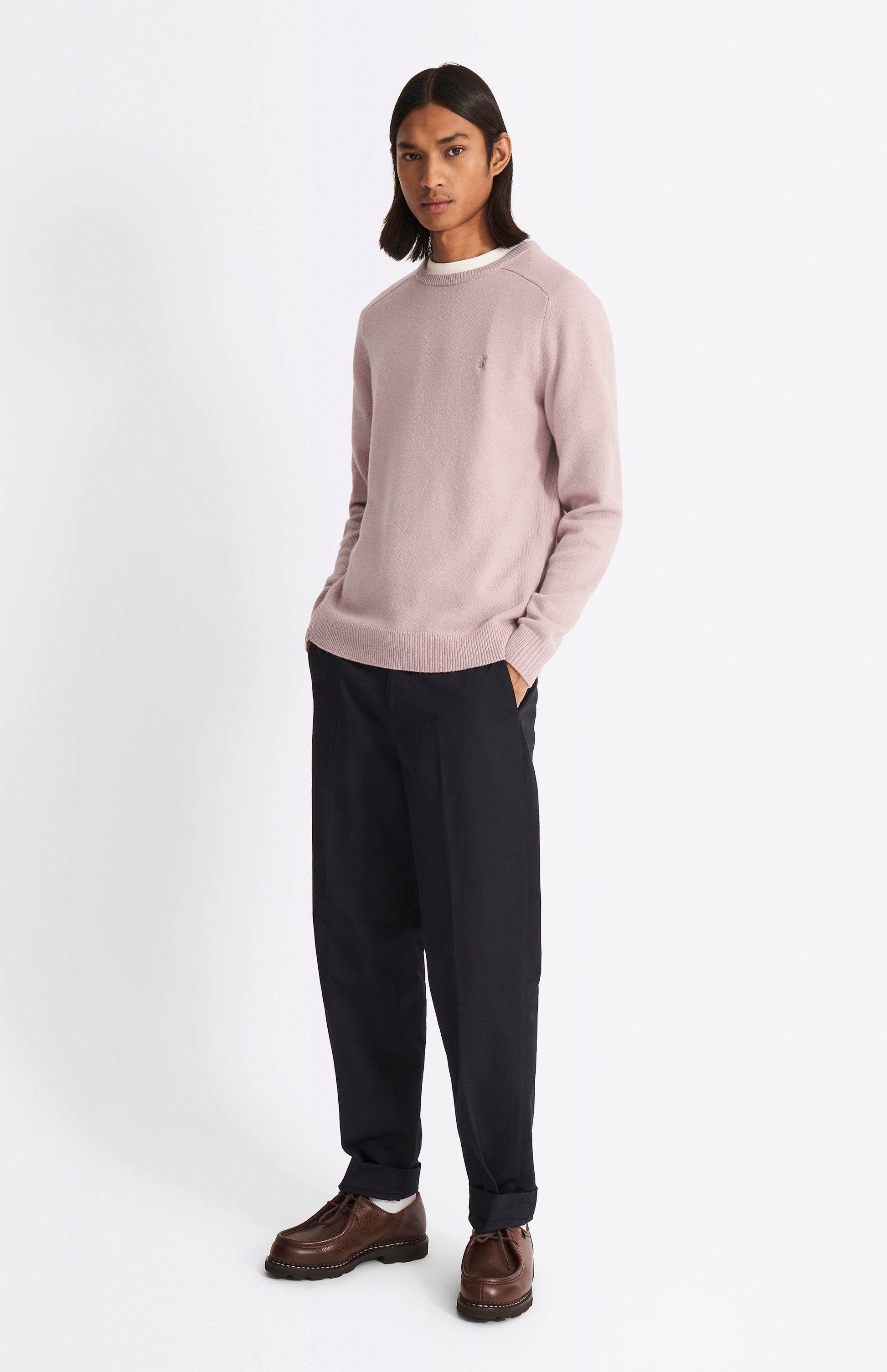 Pringle Men's Round Neck Lambswool Contrast Jumper In Dusty Pink on model full length