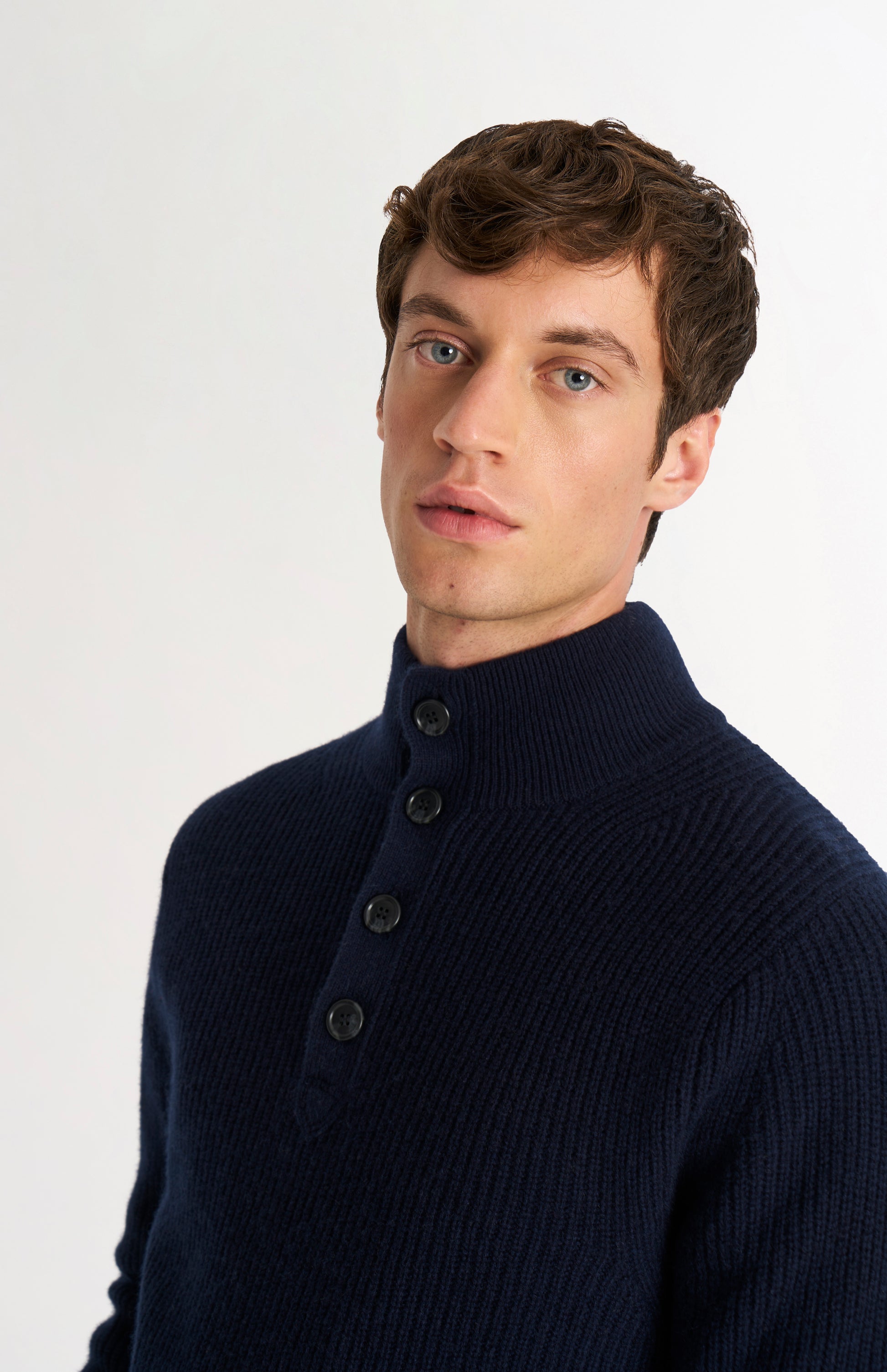 Pringle of Scotland Men’s Cashmere Button Neck Jumper In Navy Blue neck detail