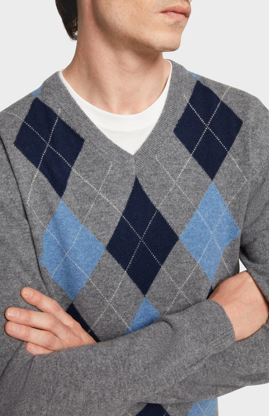Close Up Image of Pringle of Scotland Argyle V Neck Cashmee Jumper in Grey Melange