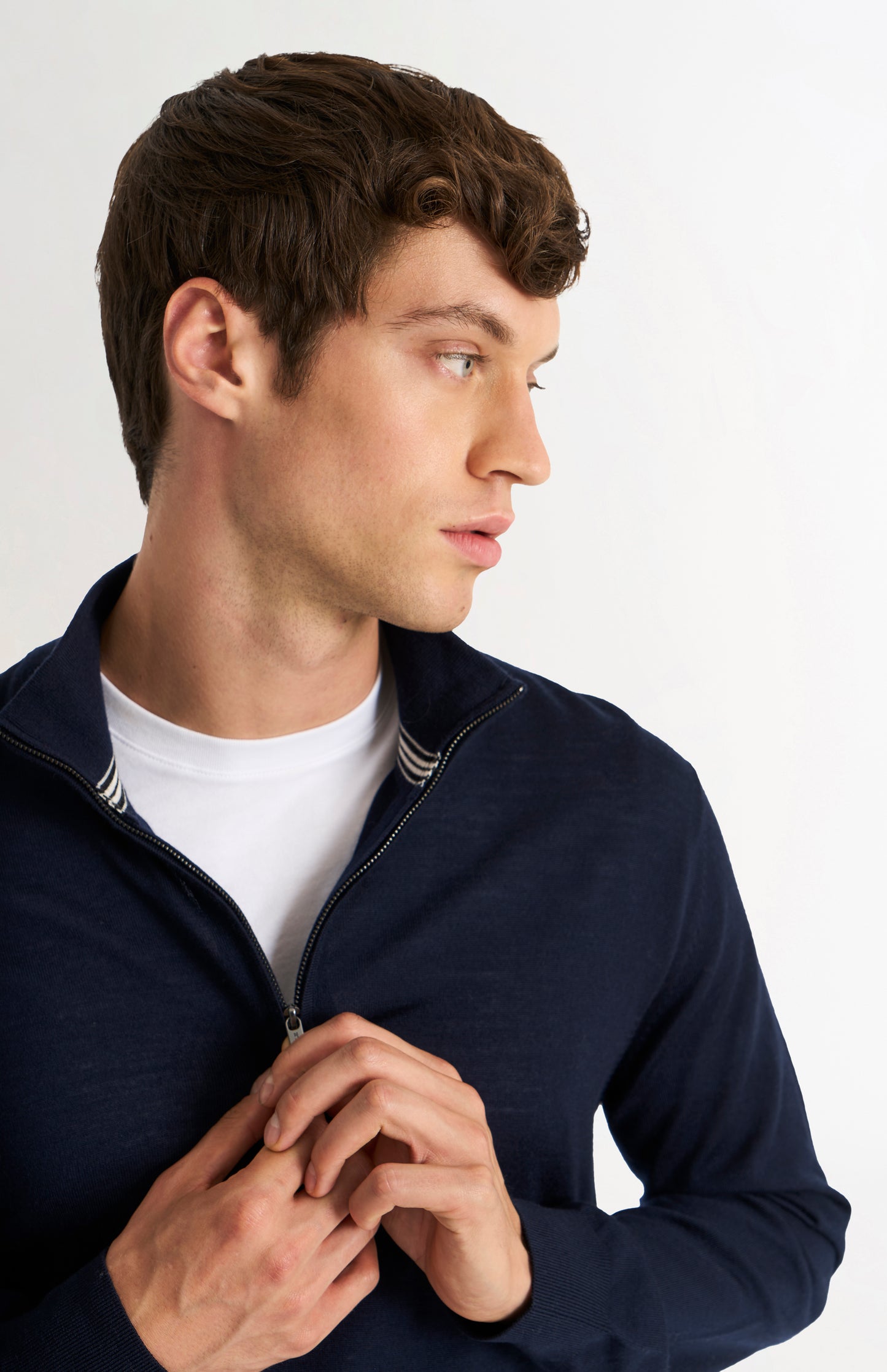 Men's Qtr Zip Extra Fine Merino Wool Jumper In Navy Blue