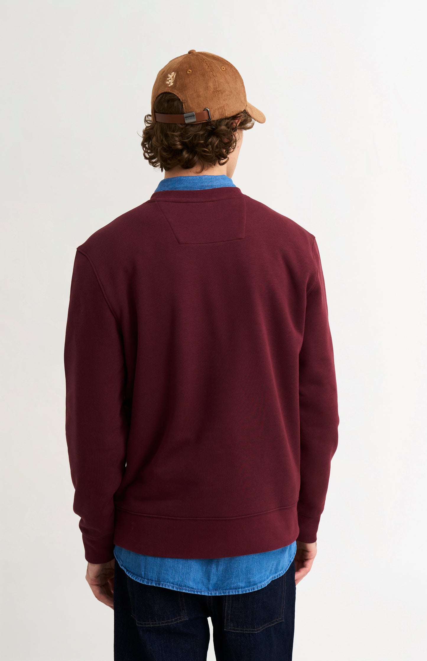 Men's Crew Neck Sweatshirt In Burgundy