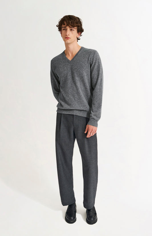 Pringle Men's Classic V Neck Cashmere Jumper In Grey Melange on model full length