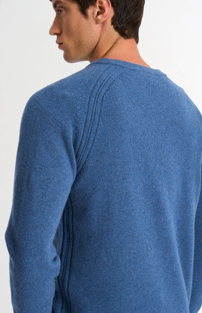 Men's Classic V-neck Supersoft Lambswool Jumper  In Bering Sea Blue