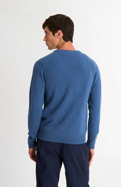 Men's Classic V-neck Supersoft Lambswool Jumper  In Bering Sea Blue