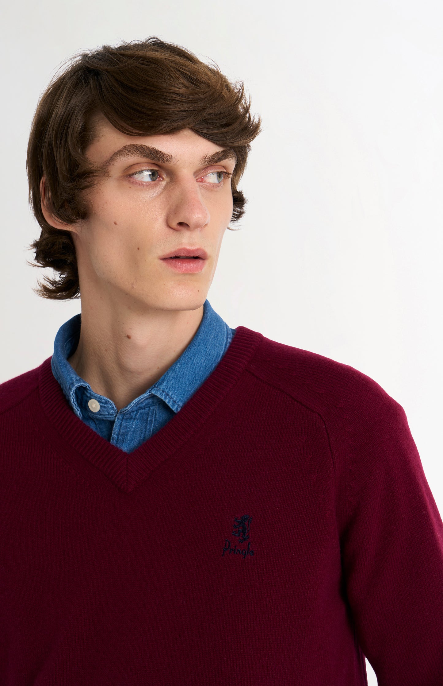 Pringle of Scotland Men’s Lambswool V Neck Jumper In Burgundy neck detail