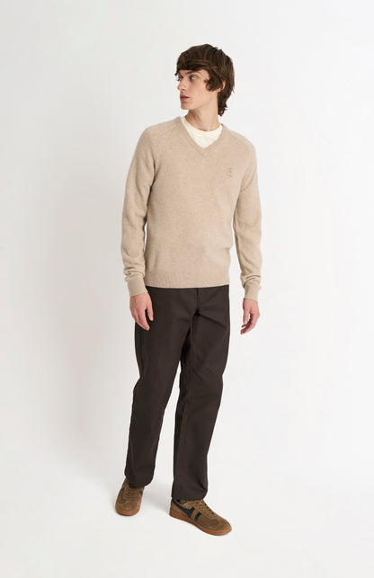 Men's Classic V-neck Supersoft Lambswool Jumper  In Oatmeal