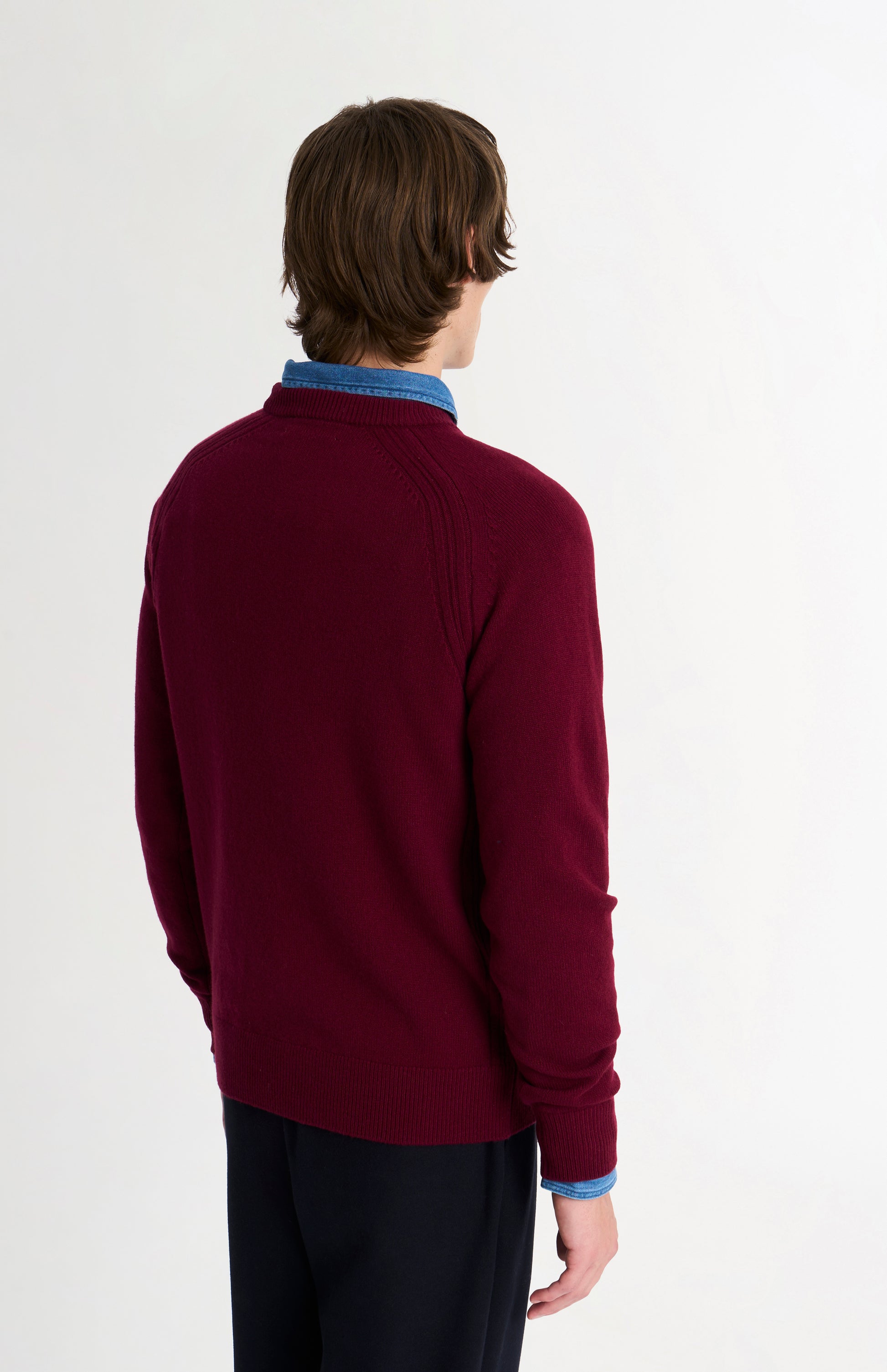 Pringle of Scotland Men’s Lambswool Crew Neck Jumper In Burgundy rear view