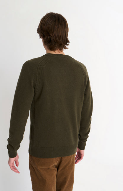Men's Classic Crew Neck Supersoft Lambswool Jumper In Dark Olive