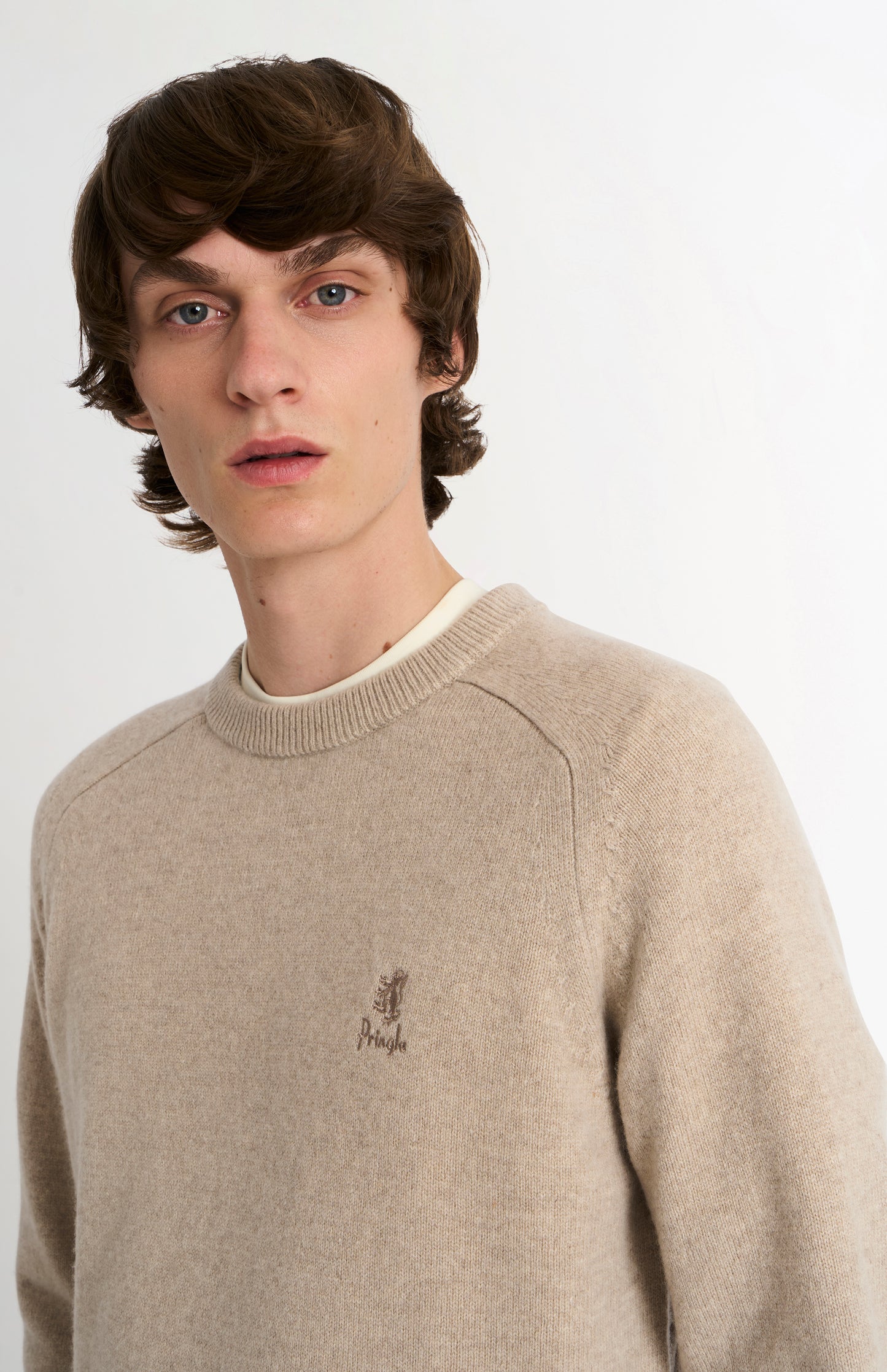 Men's Classic Crew Neck Supersoft Lambswool Jumper In Oatmeal
