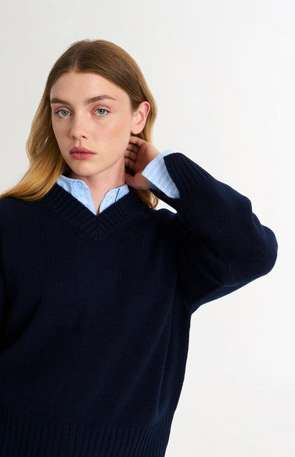 Womens V Neck Chunky Cashmere Jumper In Navy Melange