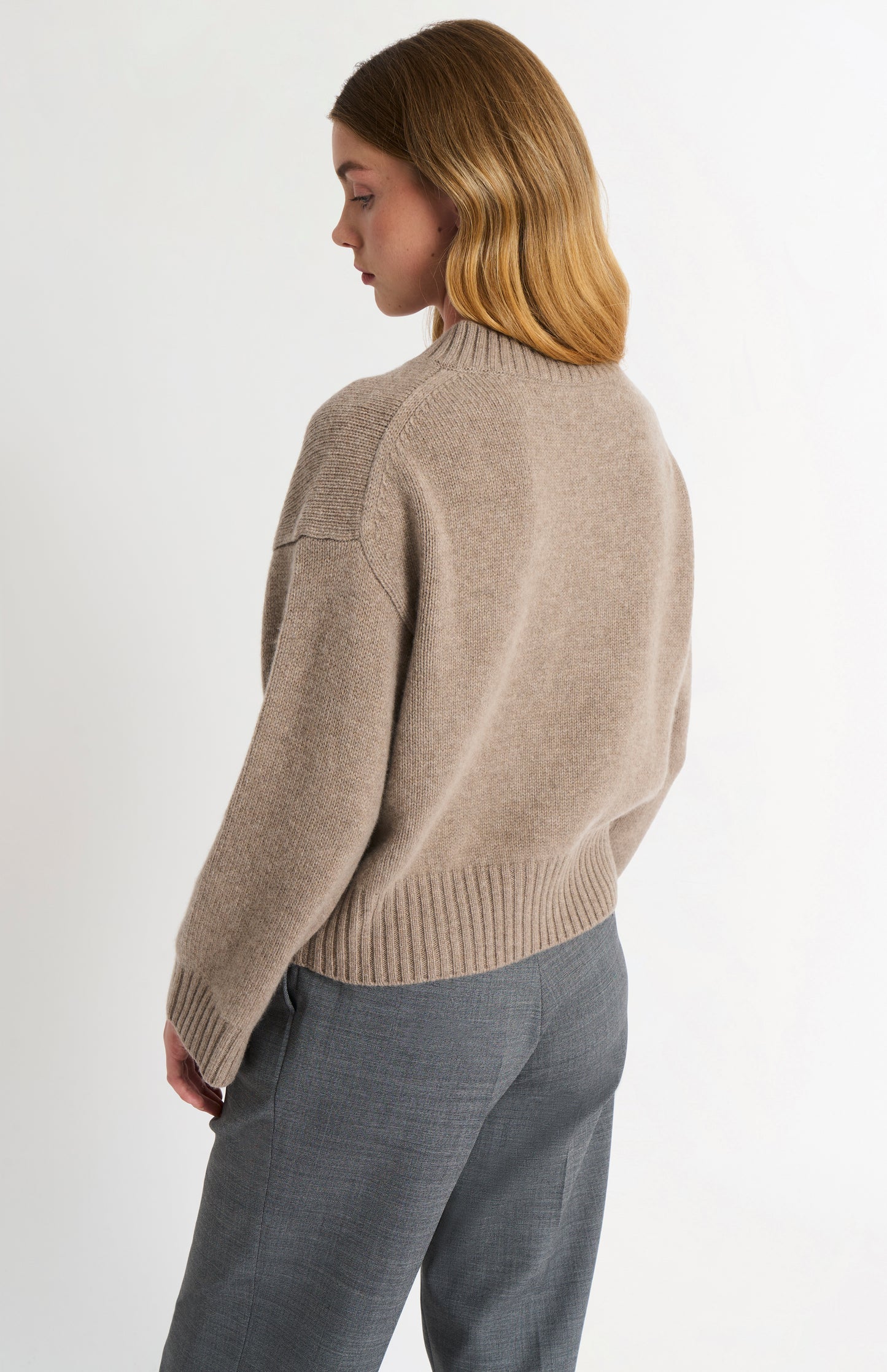 Women's V-neck Chunky Cashmere Jumper In Mushroom Melange