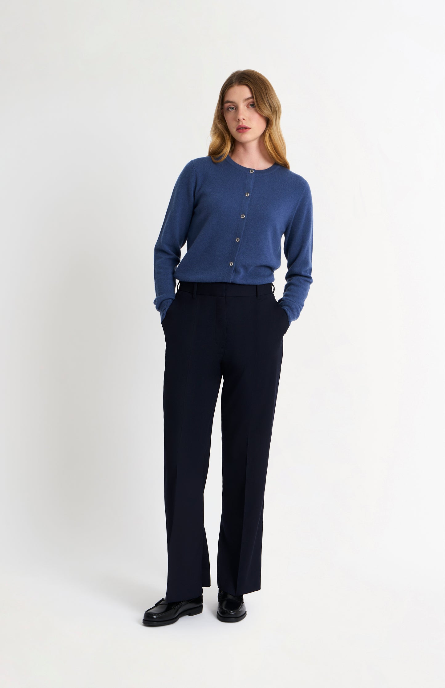 Women's  Classic Crew Neck Cashmere Cardigan In Blue