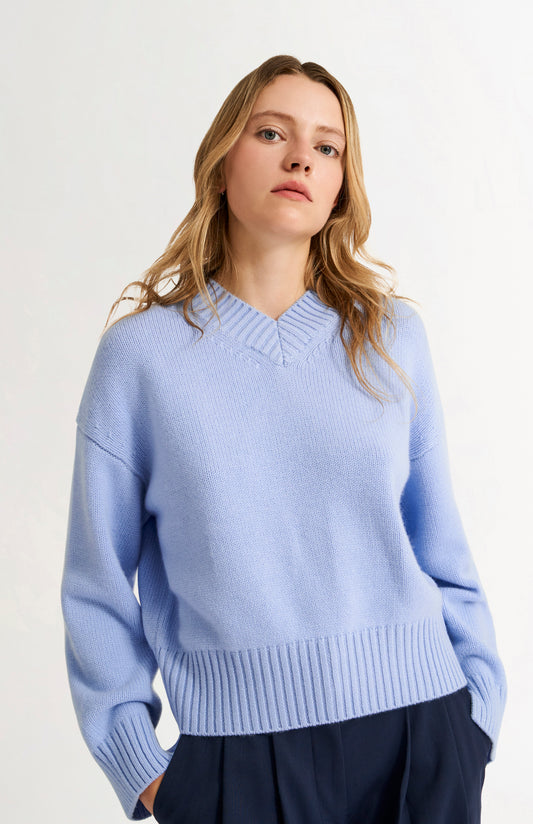 Womens V Neck Chunky Cashmere Jumper In Sky Blue