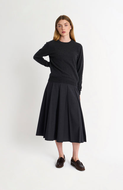 Women's Classic Crew Neck Cashmere Jumper In Charcoal Melange