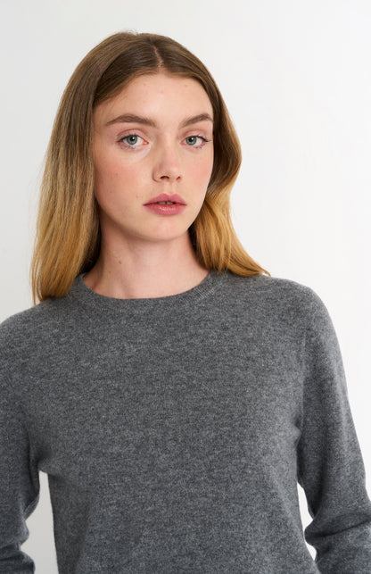 Women's Classic Crew Neck Cashmere Jumper In Grey Melange