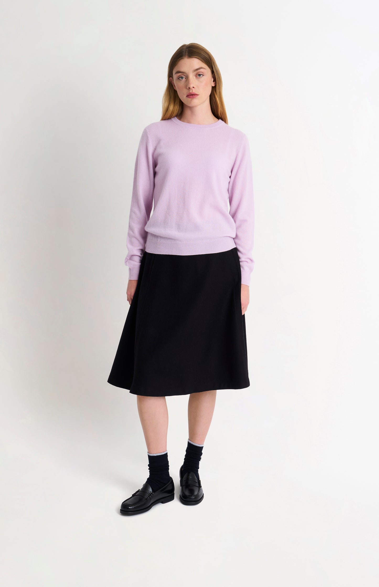 Women's Classic Crew Neck Cashmere Jumper In Lilac