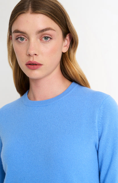Women's Classic Crew Neck Cashmere Jumper In Blue