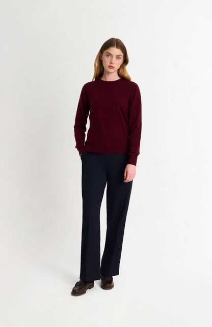 Women's Classic Crew Neck Cashmere Jumper In Burgundy