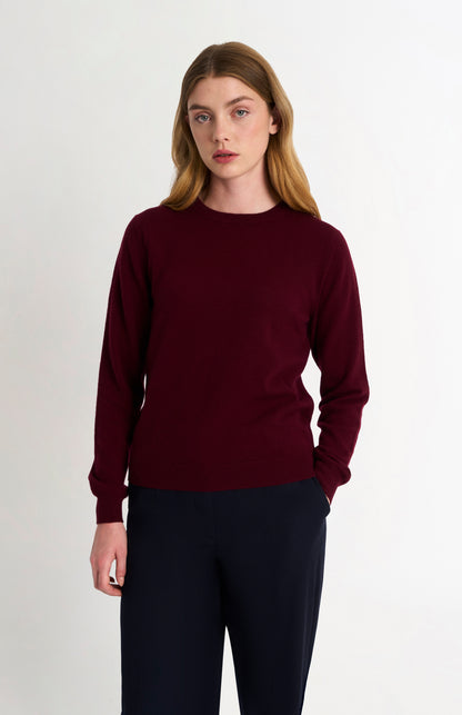 Women's Classic Crew Neck Cashmere Jumper In Burgundy