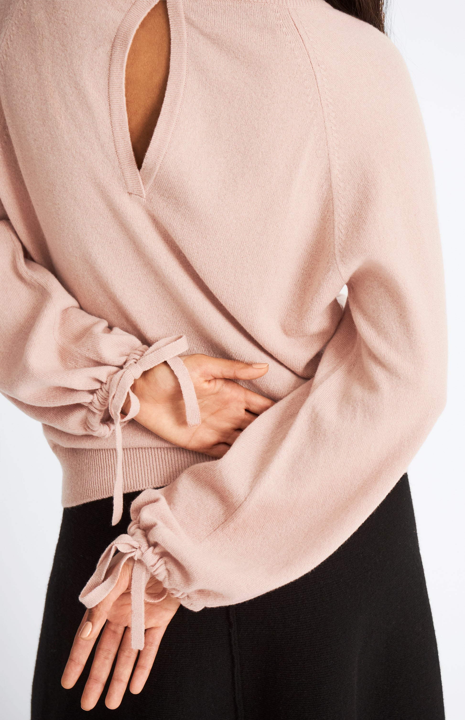 Pringle Women's Lightweight Round Neck Cashmere Jumper in Dusty Pink showing tie cuff detail