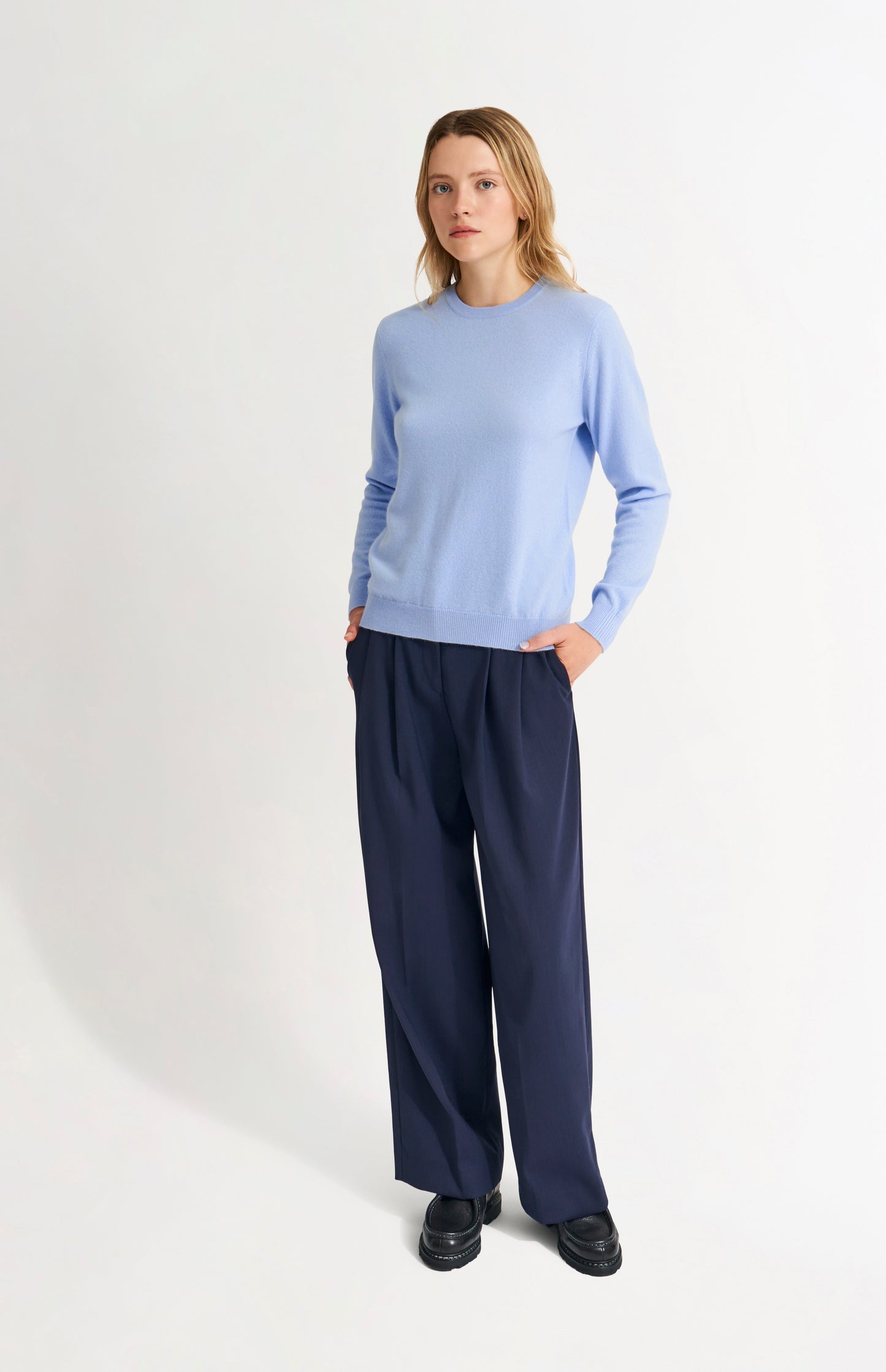 Pringle Women's Classic Round Neck Cashmere Jumper In Sky Blue on model full length