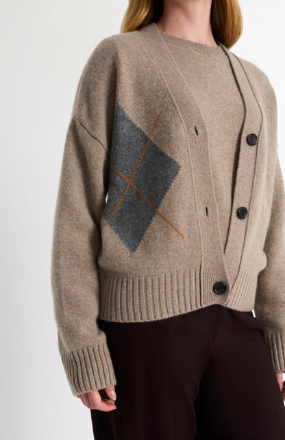 Women's Chunky Argyle Cashmere Cardigan in Mushroom And Grey