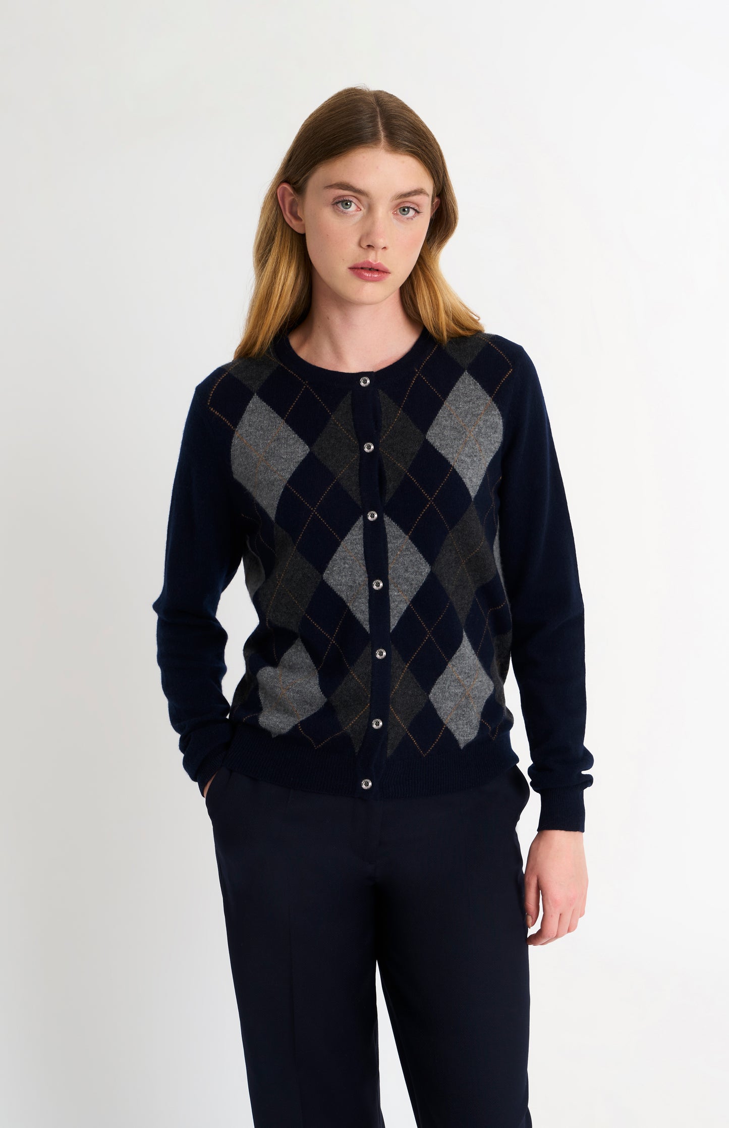 Women's Crew Neck Cashmere Argyle Cardigan In Brown / Navy / Grey